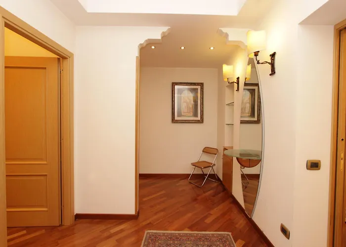 Modena Flat