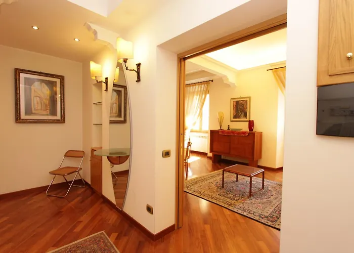 Modena Flat